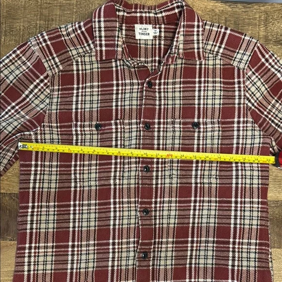 FLINT AND TINDER heavy weight 100 percent cotton dark red and white button down. - Picture 5 of 10